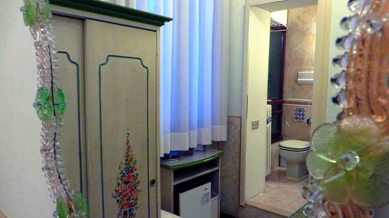 Hotel San Salvador Basic & Local 2 Stars Hotel البندقية المظهر الخارجي الصورة